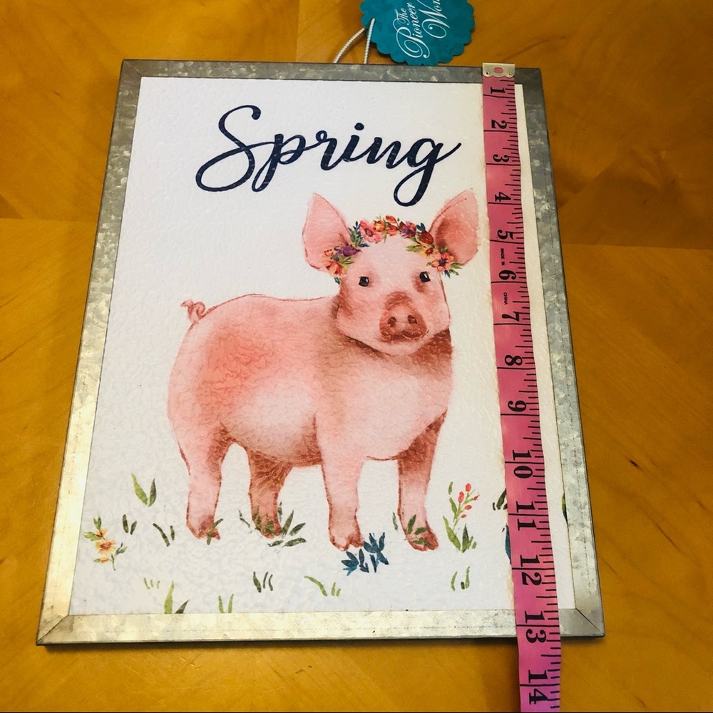 The Pioneer Woman Spring  Pig Sign - Picture 5 of 6